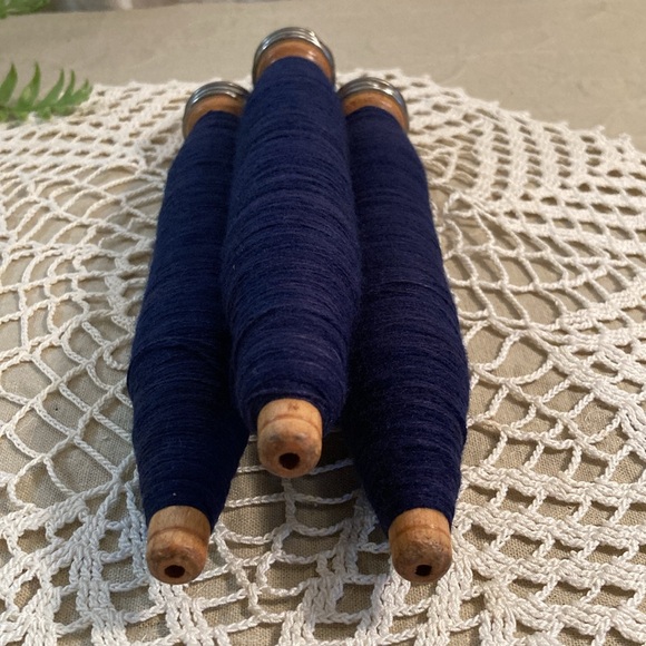 Vintage Wood Thread Spools Set Of 3 With Dark Thread - Picture 3 of 8